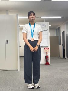 メダル獲得を報告 (於:東京本社)